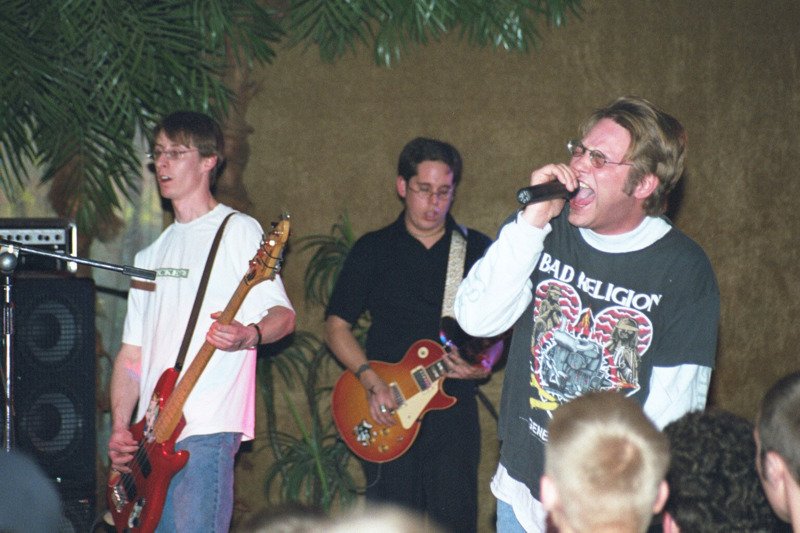 ReverbNation profile picture for @discrepancies