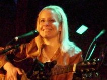 Becca & the Gin Hall Hustlers