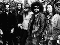Robert Jon & the Wreck