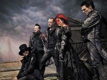 Coma Divine
