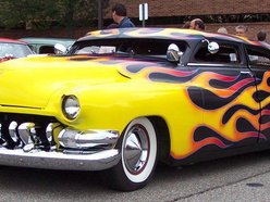 KD and the Roadhouse Dawgs