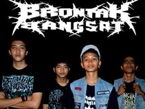 BRONTAK BANGSAT