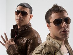 Magnate y Valentino