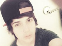 Demonic Distortion (Damian Donahue)