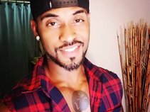 Jay-R Lewis