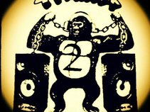 Trained 2 Go music group