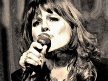 Linda Solotaire, Chanteuse