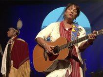 Laura Vinson & Free Spirit