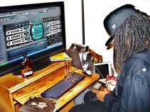 Lyrikal AkA Da Dropman