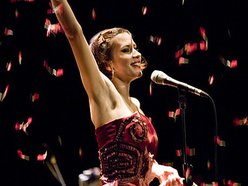 Image for Lara Bello