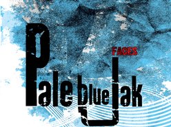 Pale blue Jak