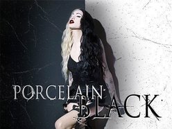 Porcelain and the Tramps