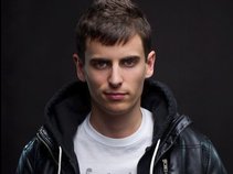 Mike Tompkins