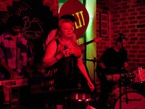 WENDY BETZ & THE RISEING