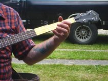 Lonesome Larry's One Man String Band