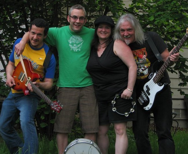 ReverbNation profile picture for @foursome