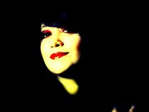 Iris Bringas (Aurea Nagahana, Ligthmoon)