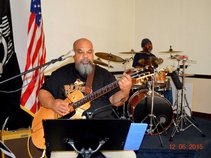 Reverend Slapjaw Blues Band