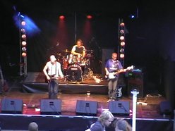 ReverbNation profile picture for @consultants