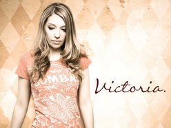 Victoria Smith
