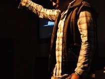 Dj W