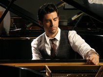 Tony DeSare