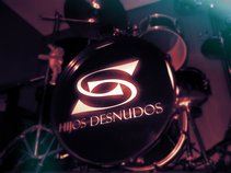Hijos Desnudos
