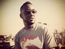 Boom Productions Presents PrettyBlack Streams