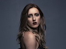 Julia Fanning