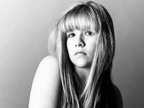 Crysta Healy (Crysta)