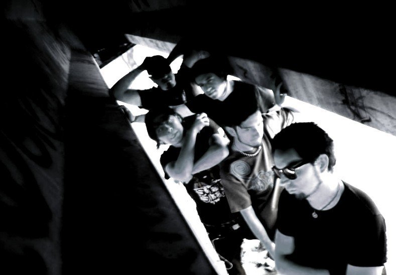 ReverbNation profile picture for @larvae