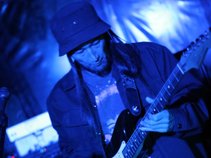 FROWNING SUNS with Rek Lee