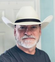 Facetune 28 09 2022 23 09 44