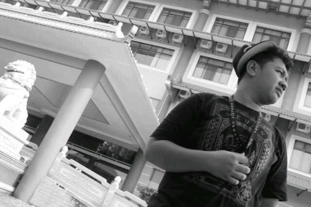 ReverbNation profile picture for @fakhri