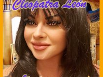 Cleopatra León
