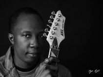 Navid Lancaster (www.lancastltd.com)