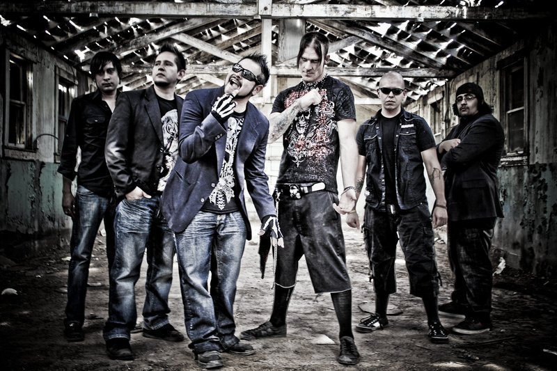 ReverbNation profile picture for @voyeur