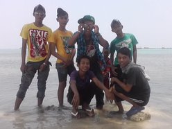 MUSIC BHETINK