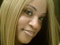 CUBAN QUEEN "MsMilli"