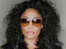 Karyn White