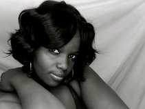 Nicole Nickie Williams