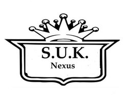 S U K