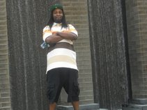 Mic D(H.O.O.D Music ENT)