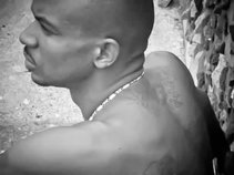 PRODUCER/WRITER DEJUAN *DSTONE DURISSEAU