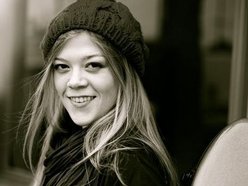 Image for Liz Longley