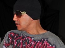 FREAK SPLASH (SICK SPIT)