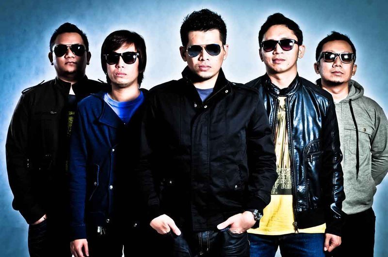 PESAWAT | ReverbNation