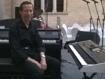OMAR  ELTOUDY (عمر الطودي)