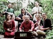 Temple Bhajan Band.