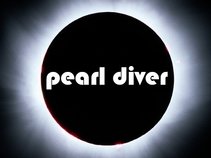Pearl Diver